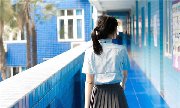 托喀依乡如何找到一个可以帮助我生孩子的女人？