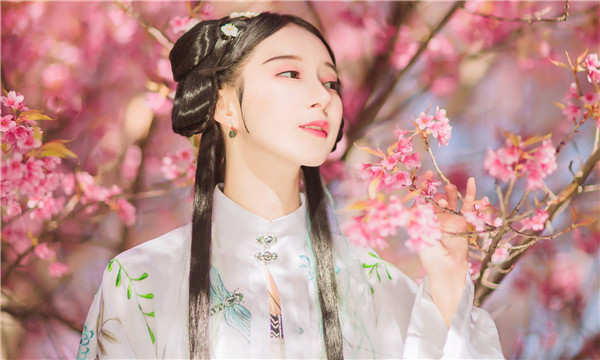 托喀依乡供卵试管婴儿：助您实现家庭梦想的科学方案